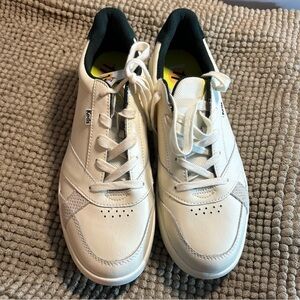 Keds The Court Leather Low Top Lace Tennis Sneakers Cream size 11